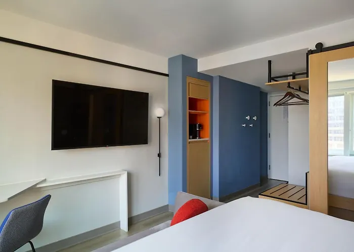Delta Hotels By Marriott New York Times Square